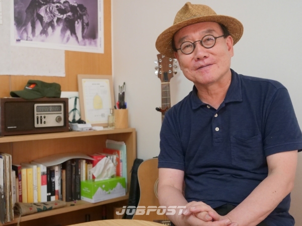 사진 = 방송작가 구자형