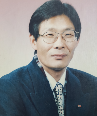 시인 김평 칼럼리스트