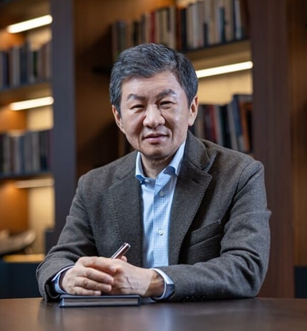 HDC 정몽규 회장, 친족 계열사 누락 공정위 검찰 고발...개인회사 평가차... - 뉴스 썸네일 이미지