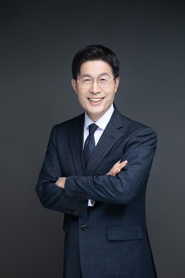 [인터뷰] 윙스세일즈앤컨설팅그룹 최용민 고문 "기업 위기, 통상·중재 ... - 뉴스 썸네일 이미지